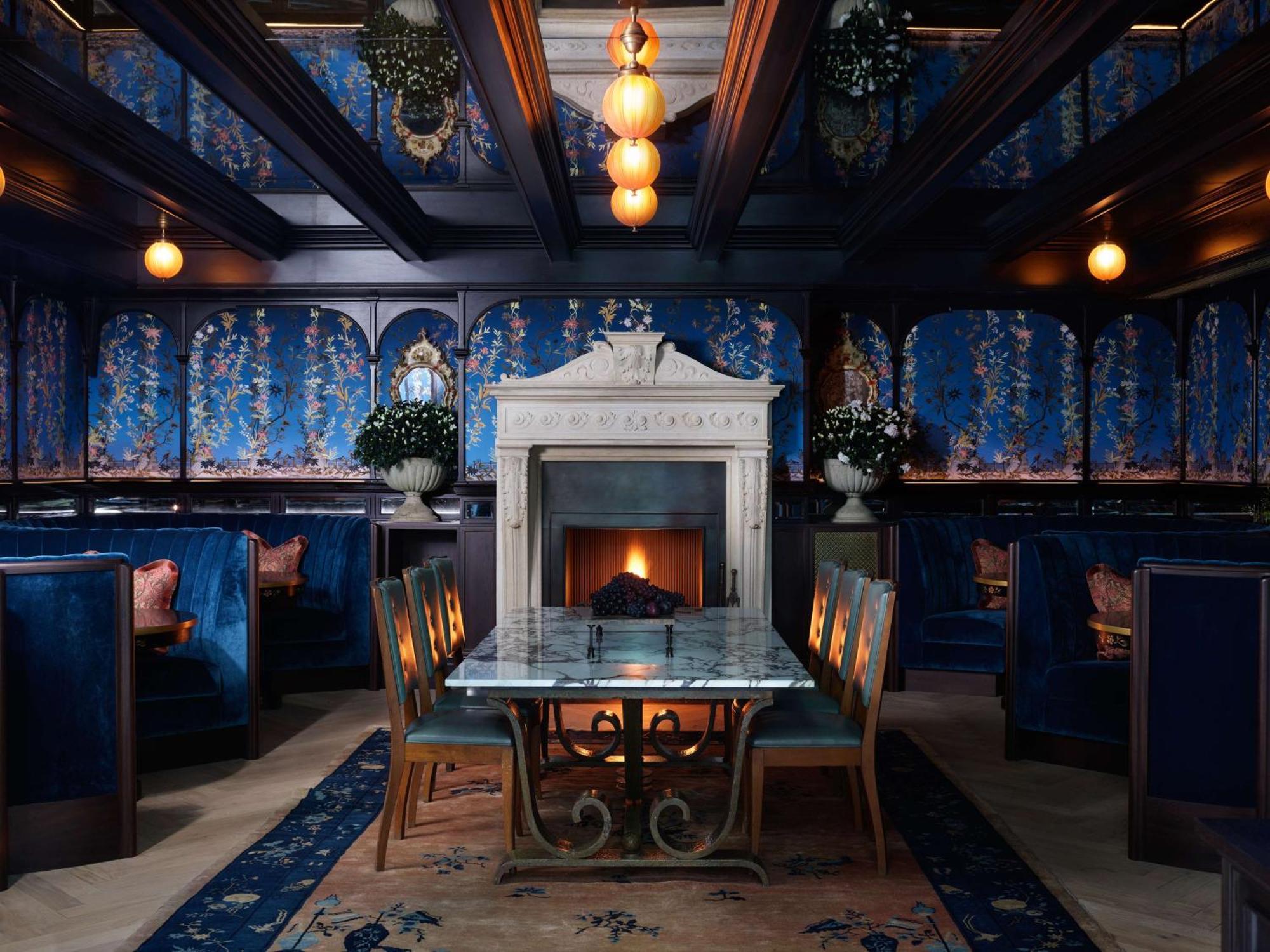Nomad London Hotel Luaran gambar The Blue Room at the Ivy, St John's Wood